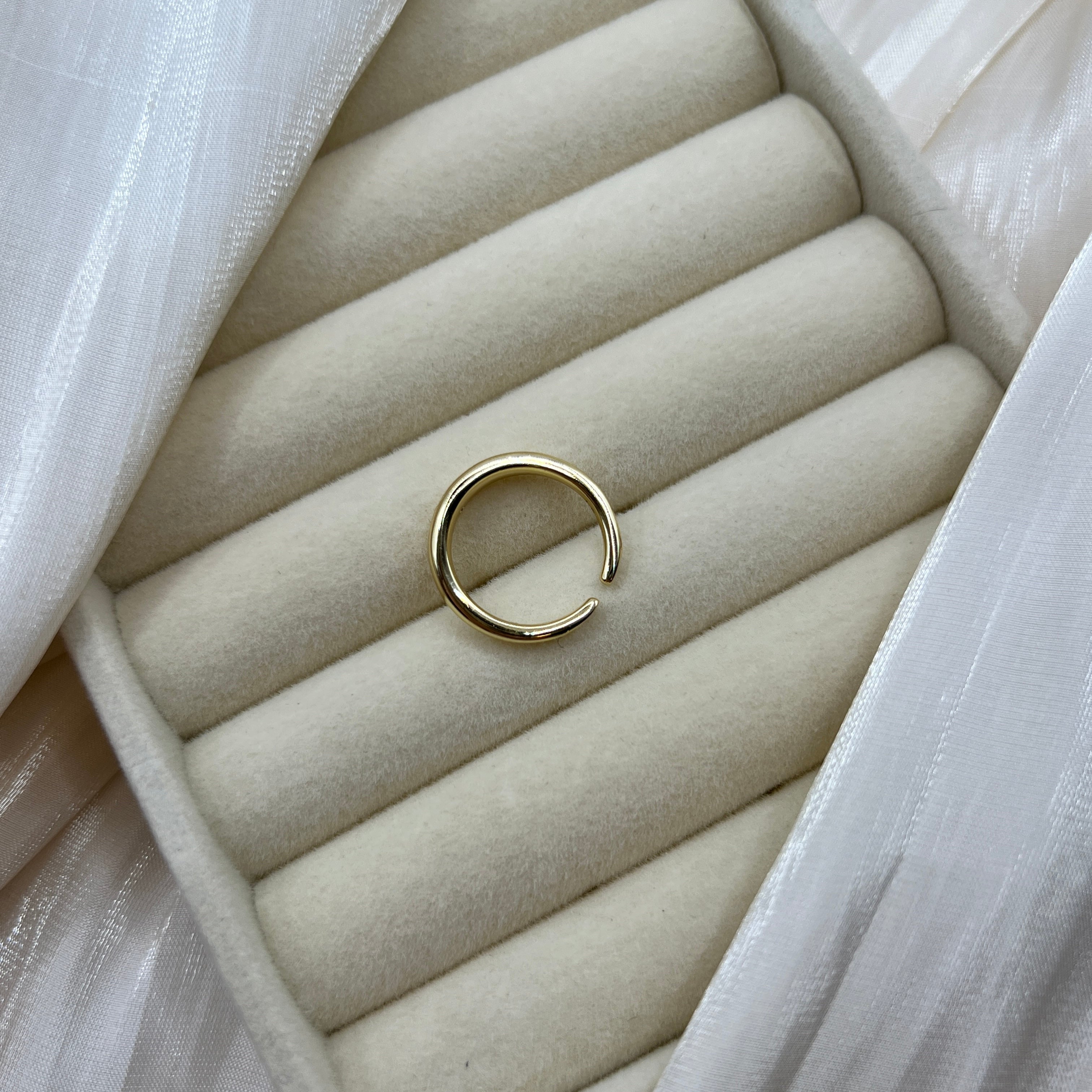 Aurielle Starburst Ring – 14K Gold Plated
