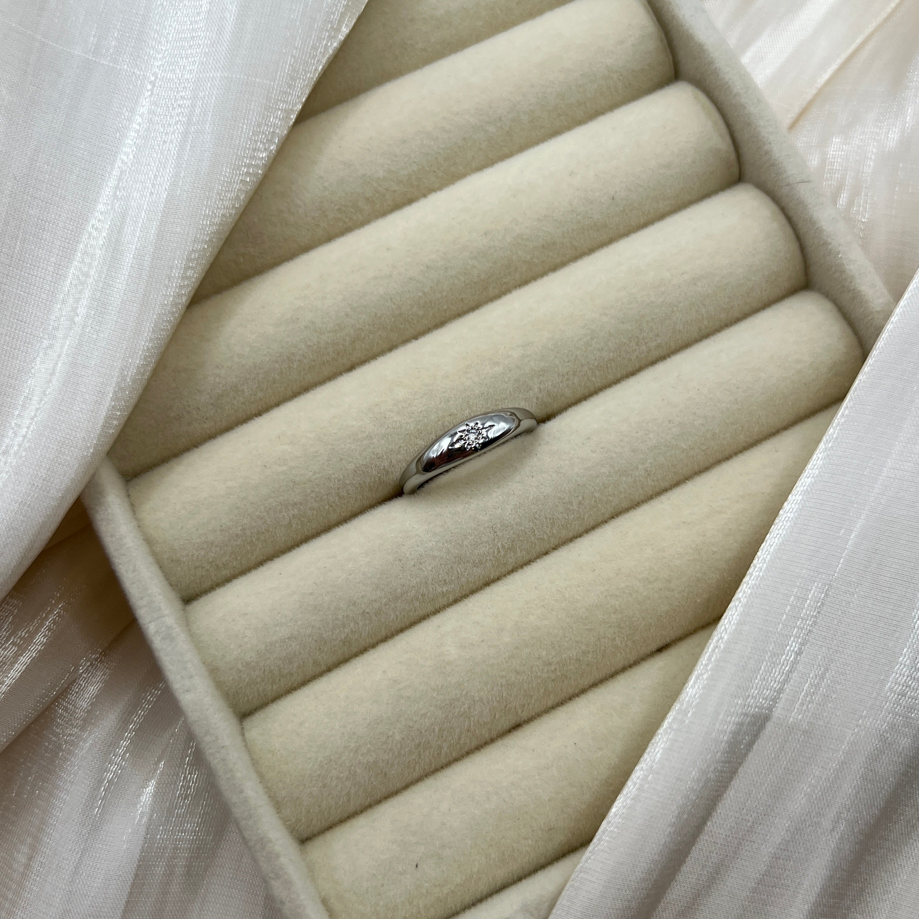 Aurielle Starburst Ring – 14K Gold Plated