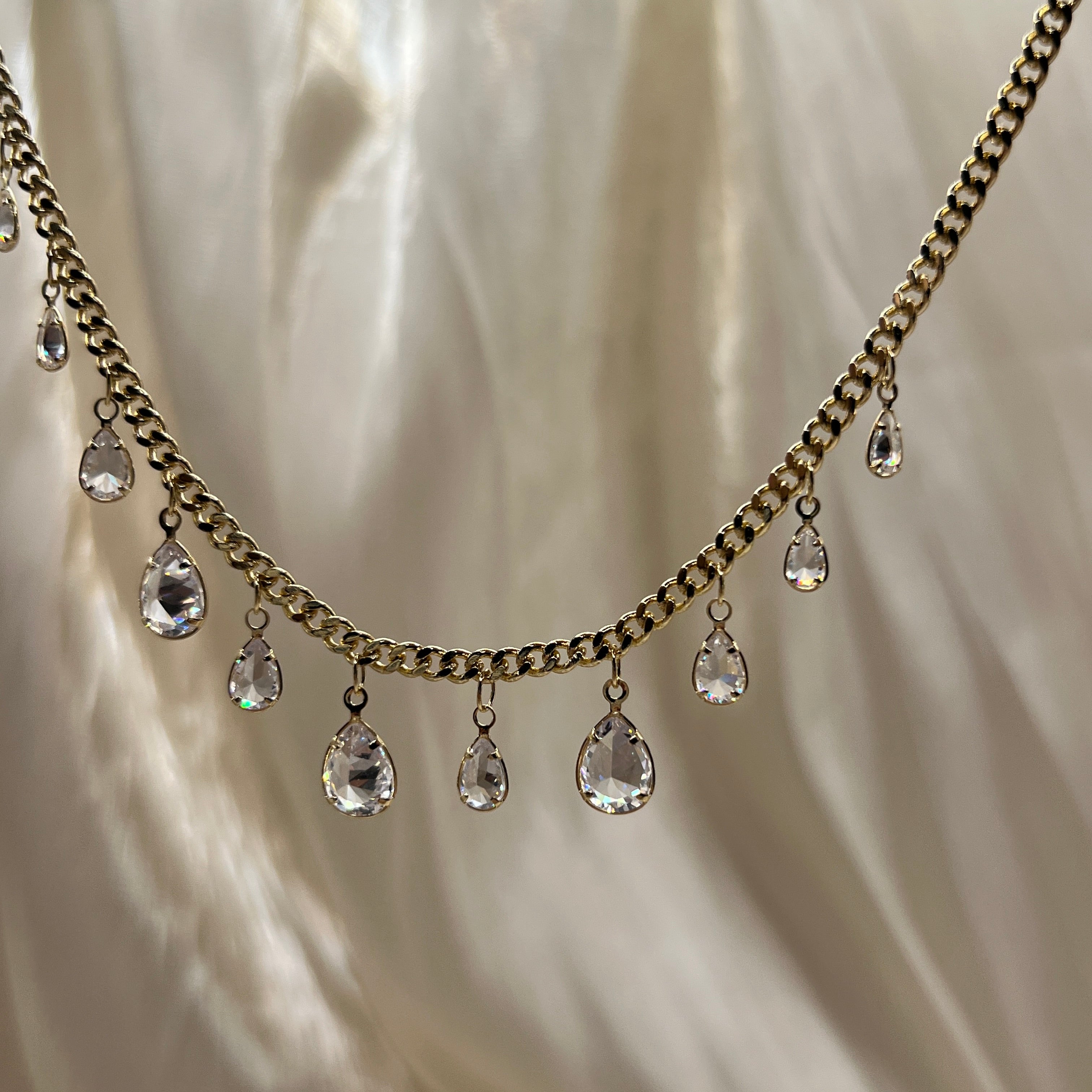 Crystal Teardrop Fringe Necklace – Vaelisse | 14K Gold Plated