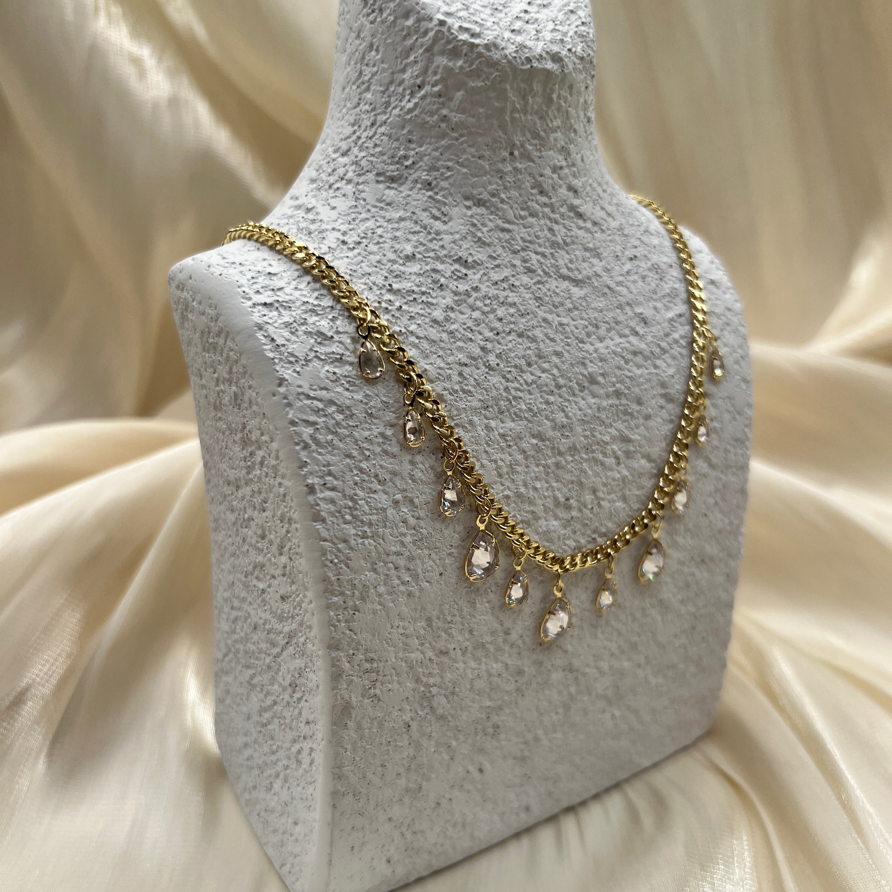 Crystal Teardrop Fringe Necklace – Vaelisse | 14K Gold Plated