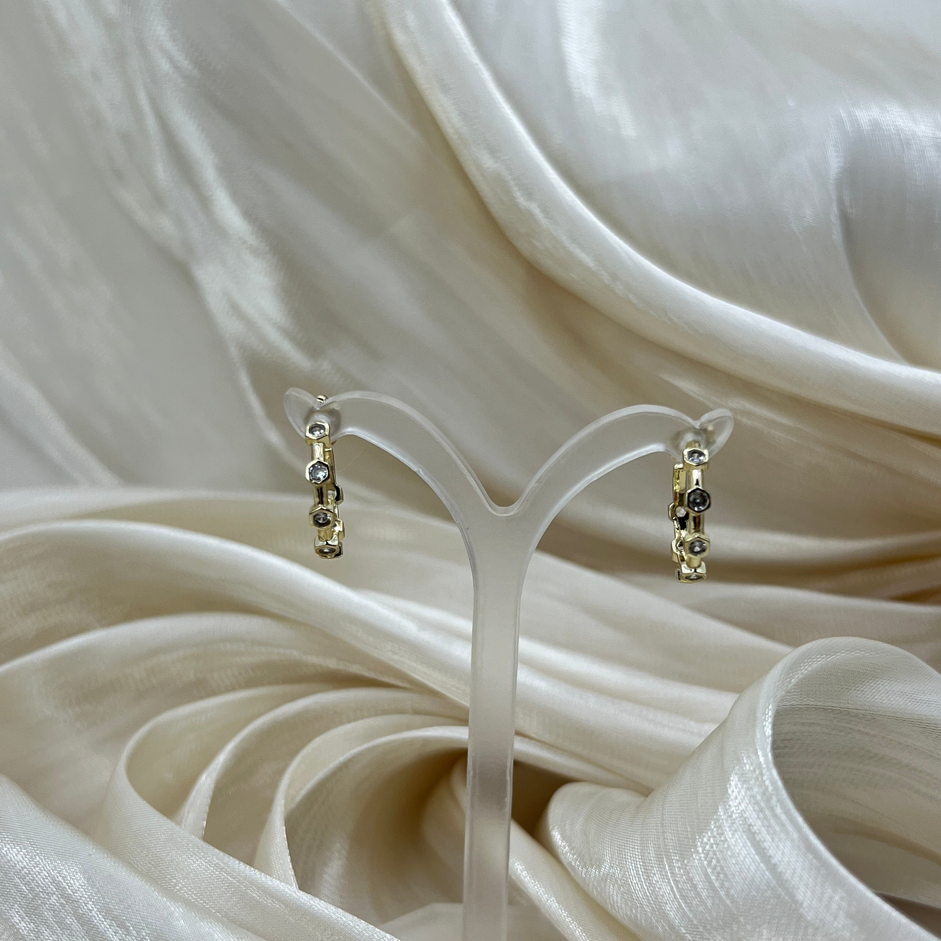 Geometric Stone Hoop Earrings Gold – Virelva