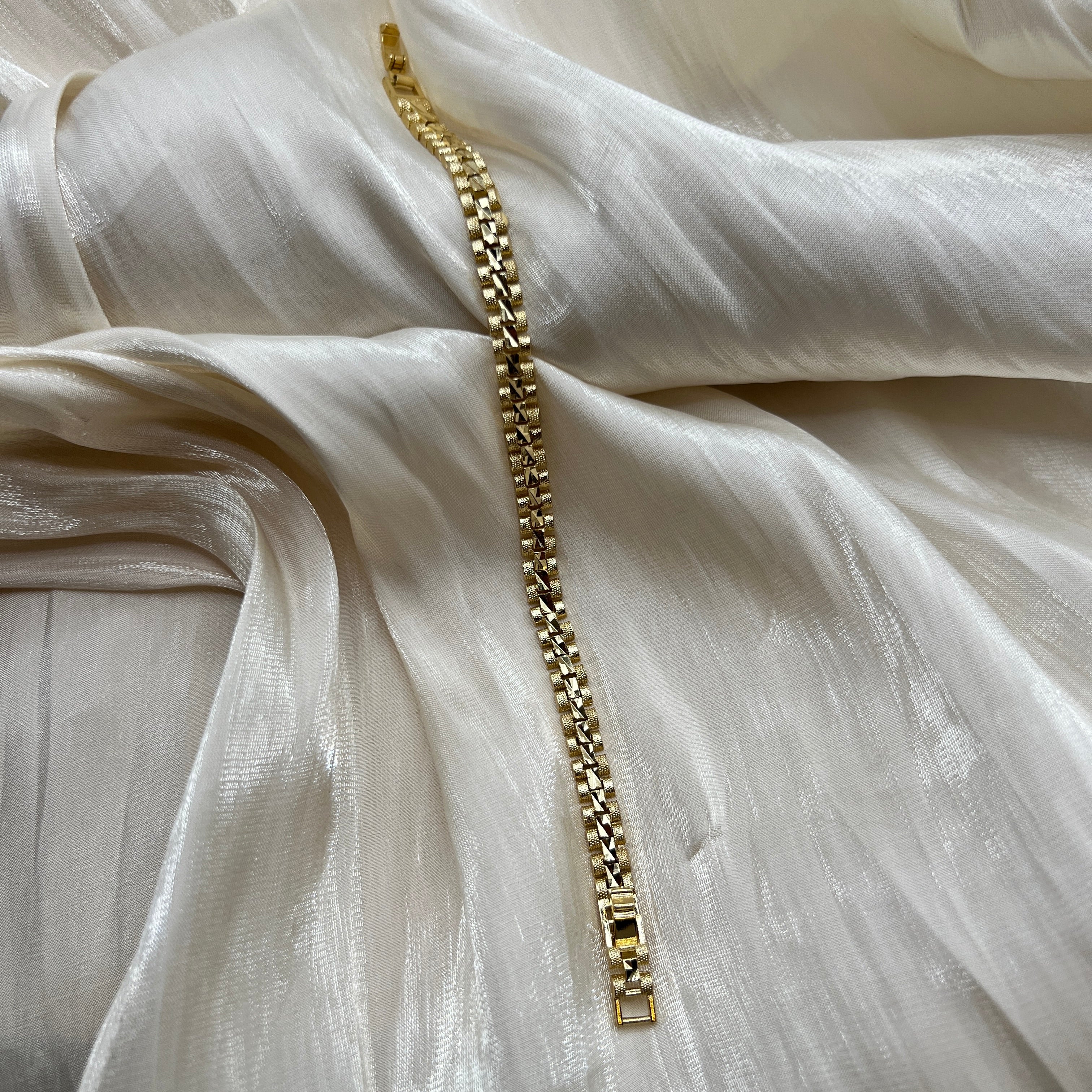 Geometric CZ Tennis Gold Bracelet – Alvera | 14K Gold Plated