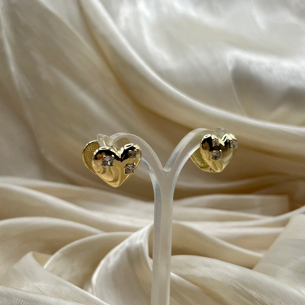 Heart Stone Stud Earrings Gold – Amelisse
