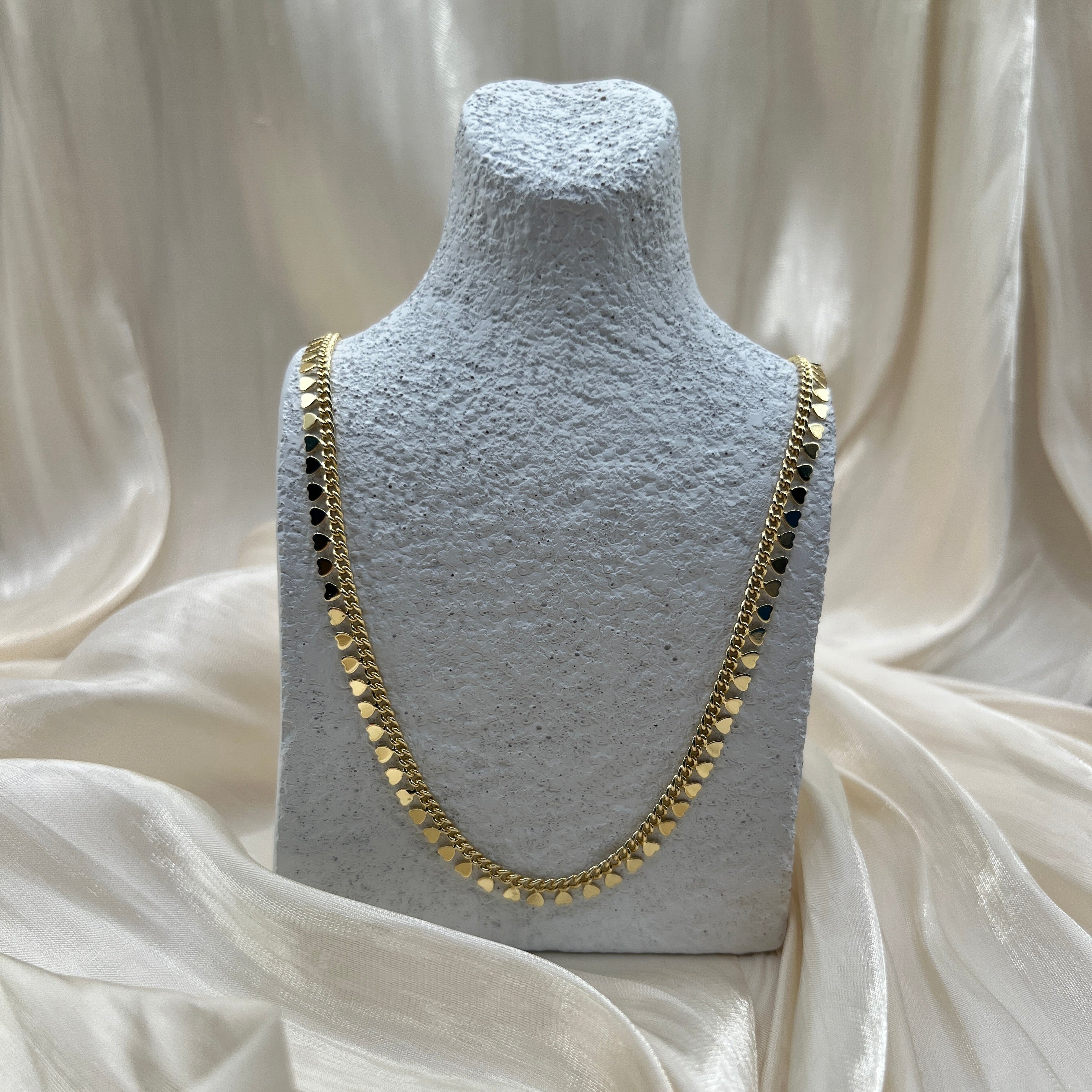 Petite Heart Chain Necklace – Valeska | 14K Gold Plated
