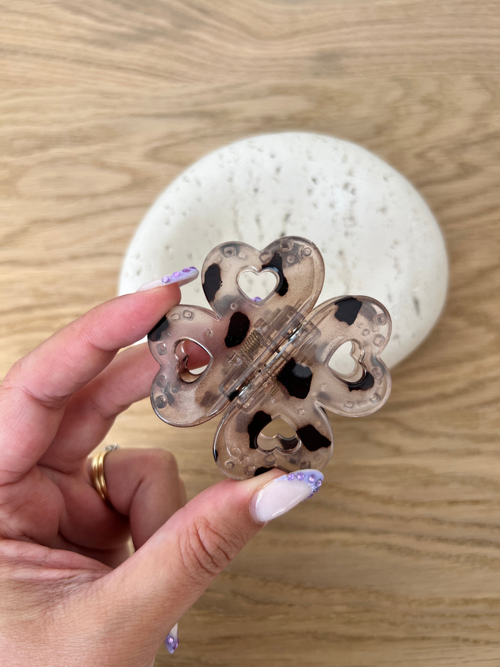 Clover Magnetic Hair Clip