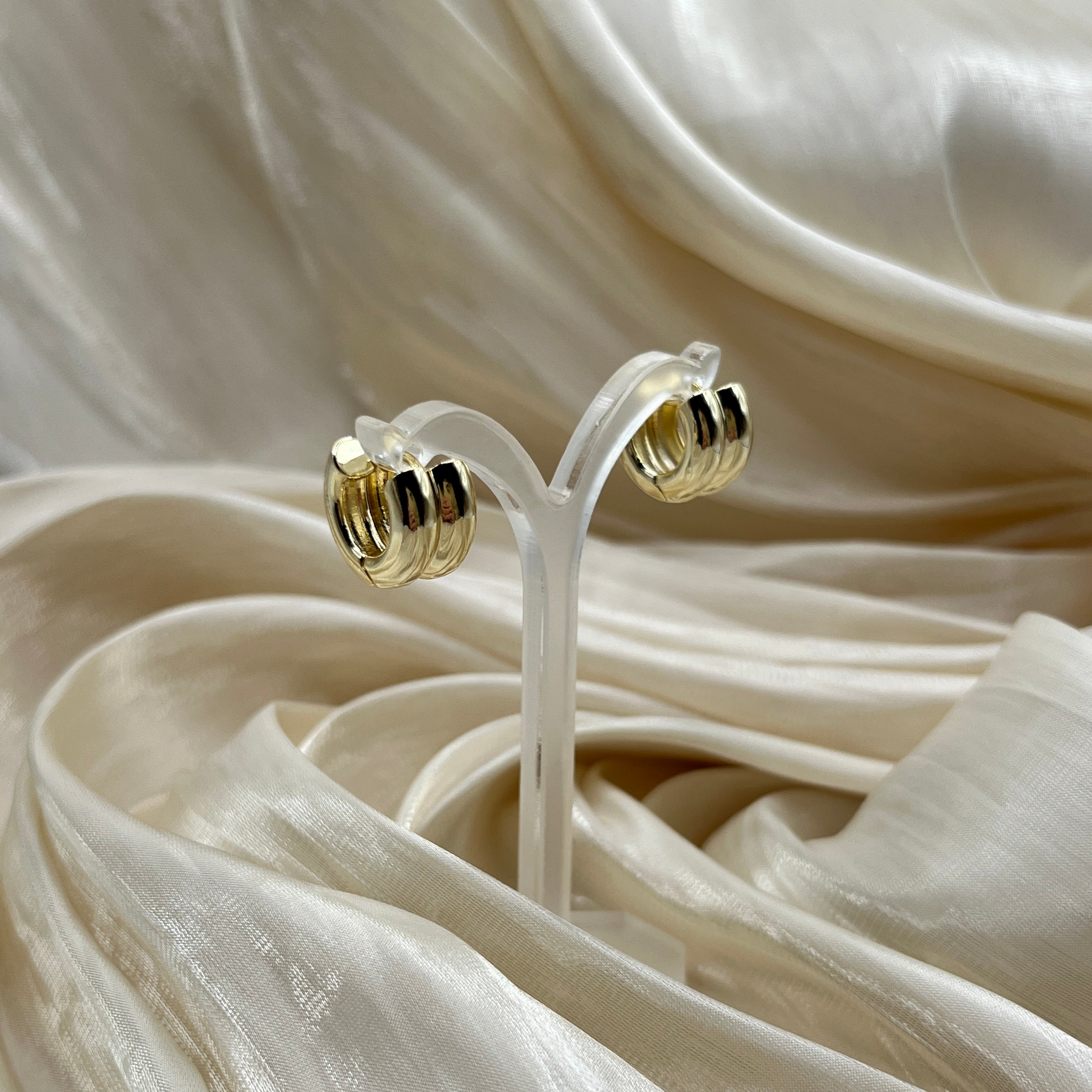 Luna Chunky Mini Hoop Earrings