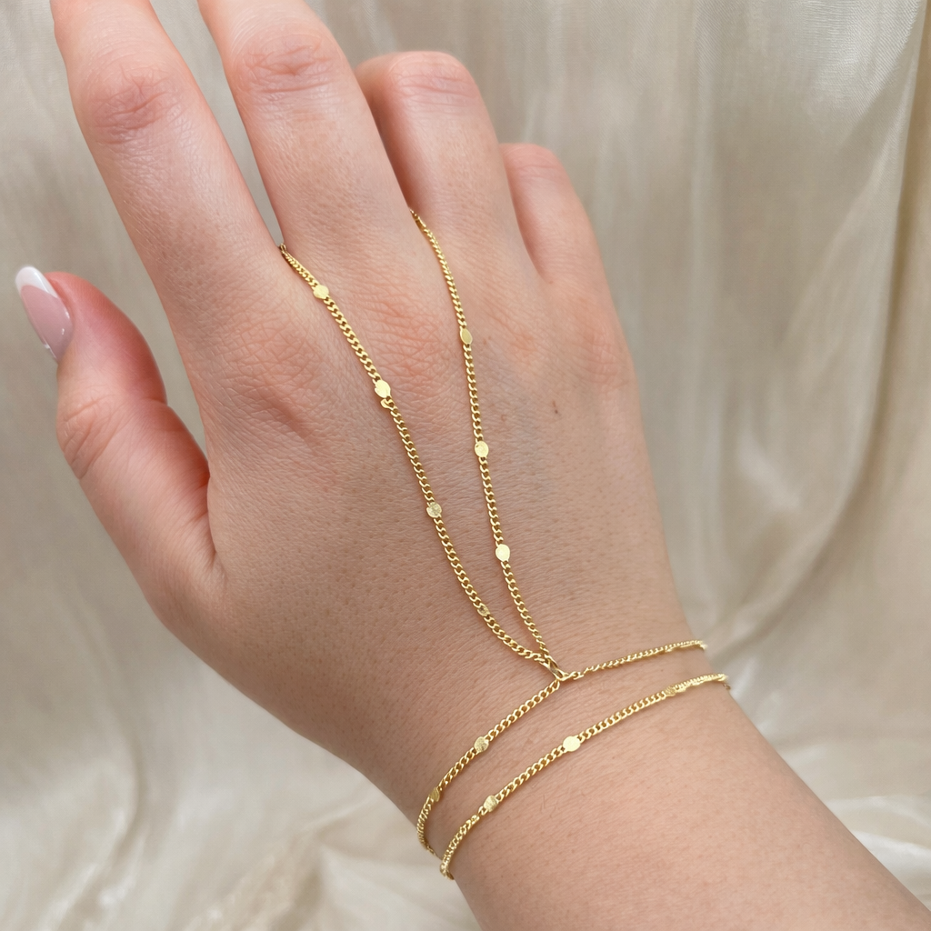 Lunara Disc Hand Chain – 14K Gold Plated