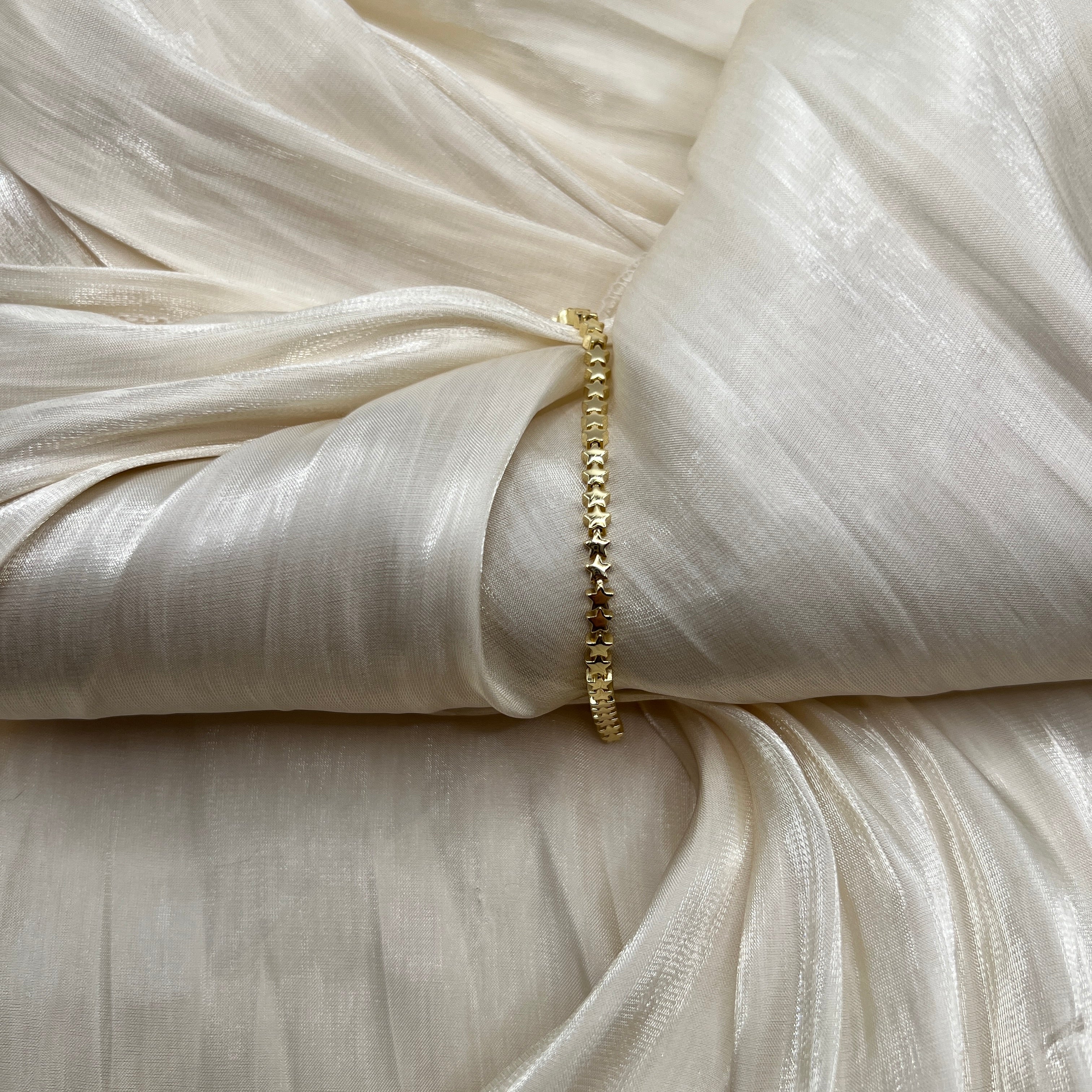Minimal Star Chain Gold Bracelet – Serisse | 14K Gold Plated