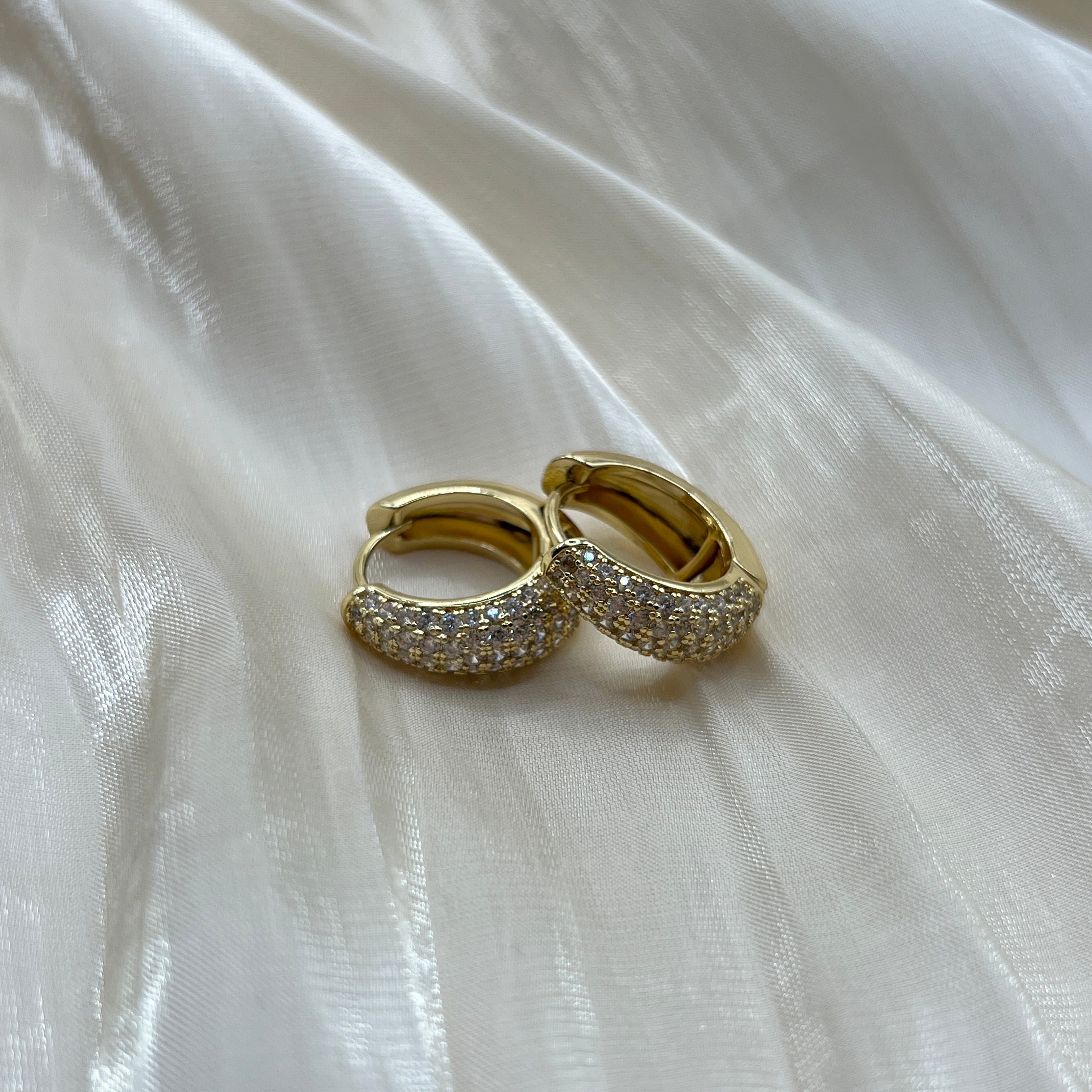 Pavé Chunky Huggie Earrings – Elowen