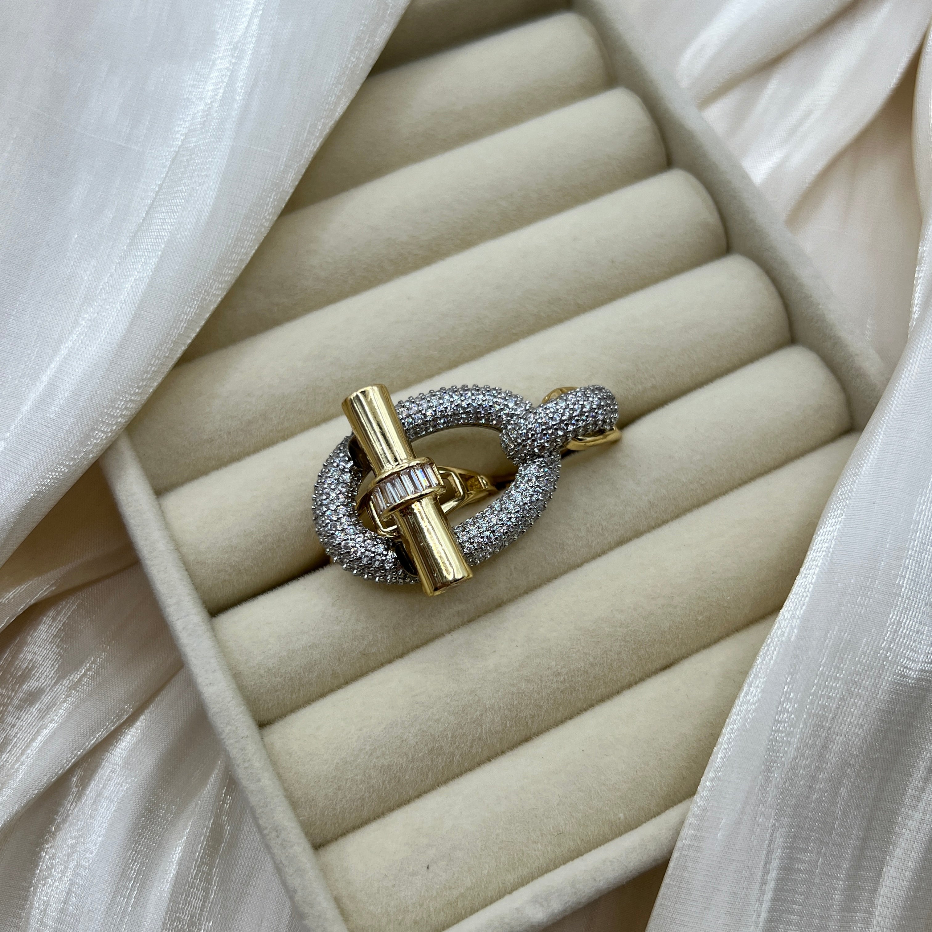 Pavé Knot Adjustable Ring – Xavienne