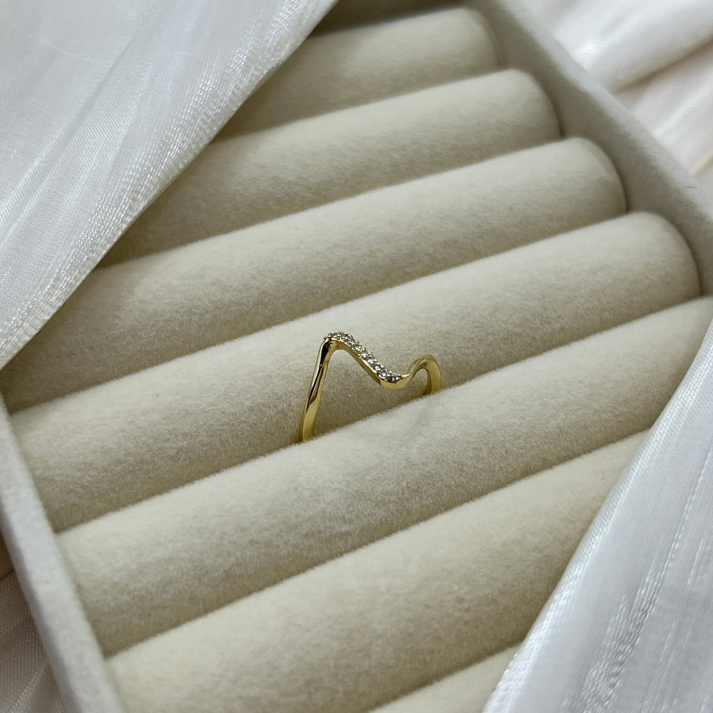 Pavé Wave Adjustable Ring – Ismera