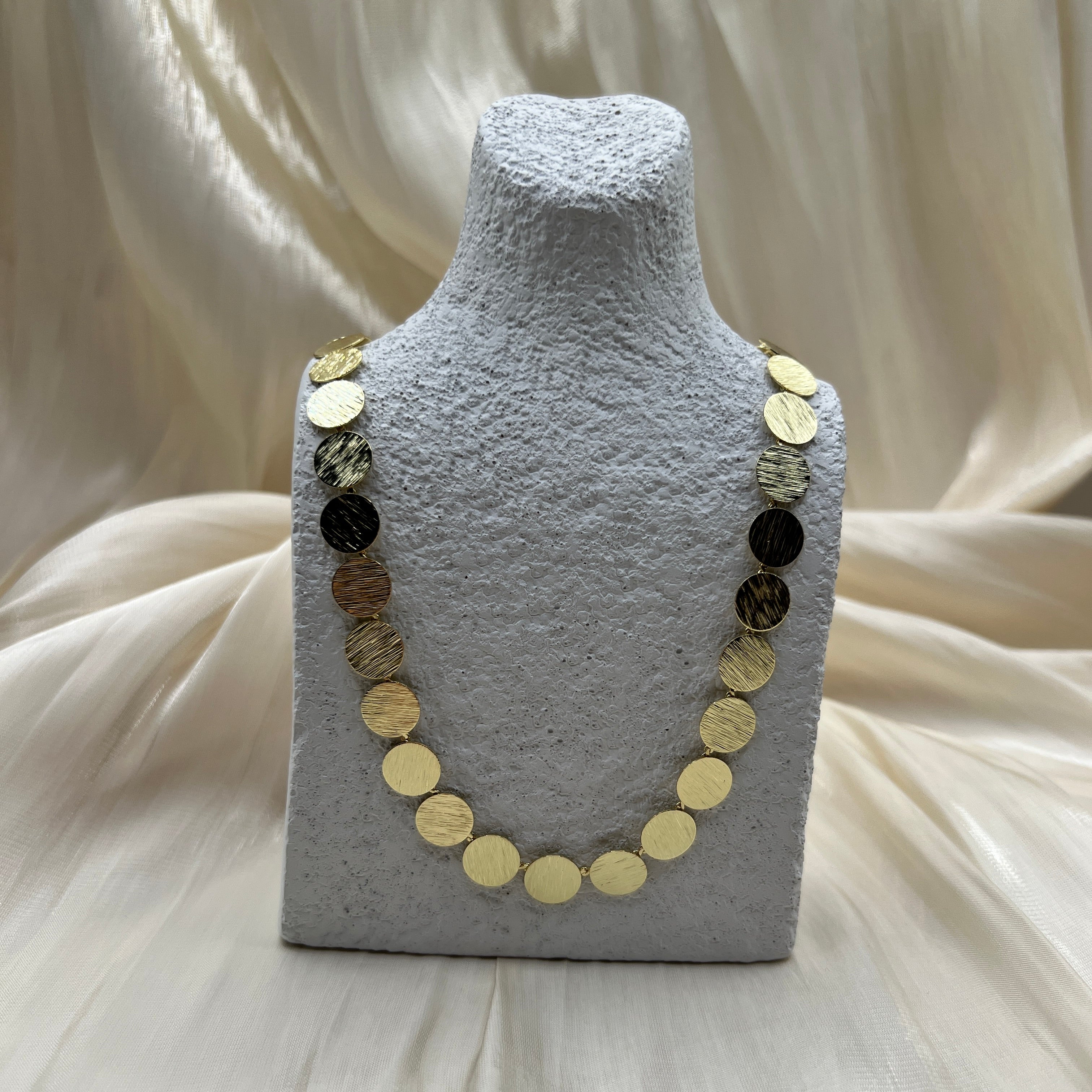 Petite Brushed Disc Necklace – Seraya | 14K Gold Plated / Silver Finish