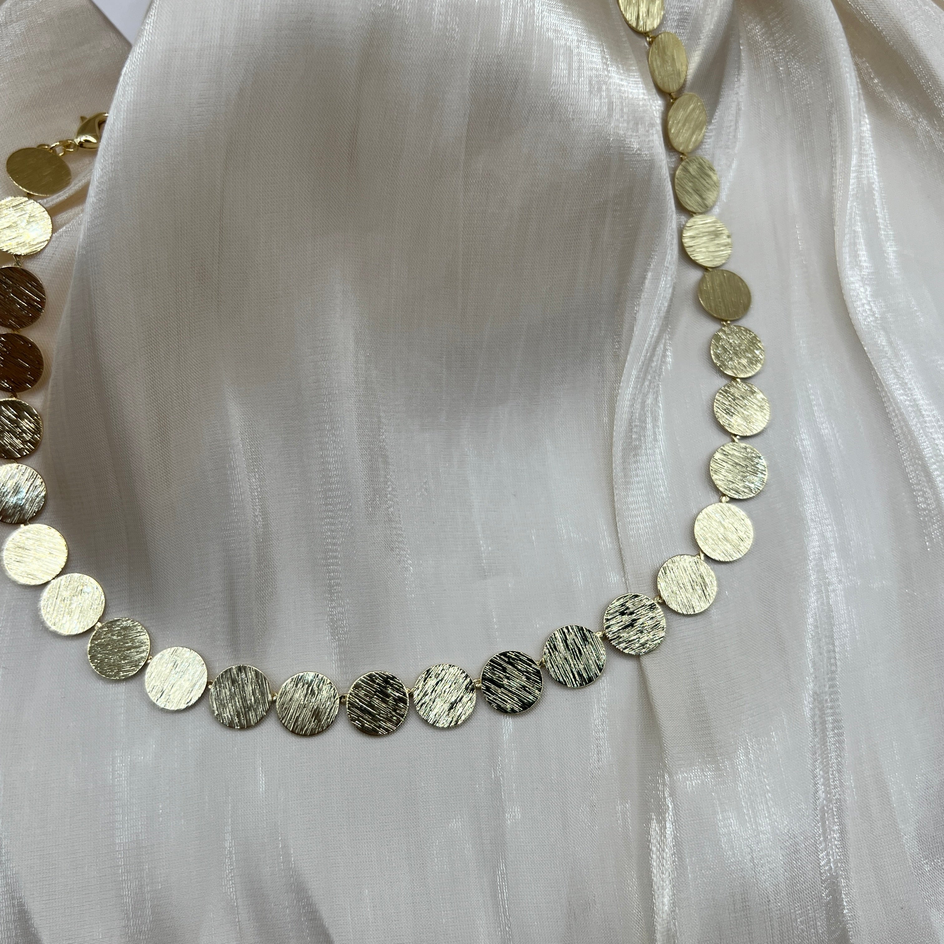 Petite Brushed Disc Necklace – Seraya | 14K Gold Plated / Silver Finish