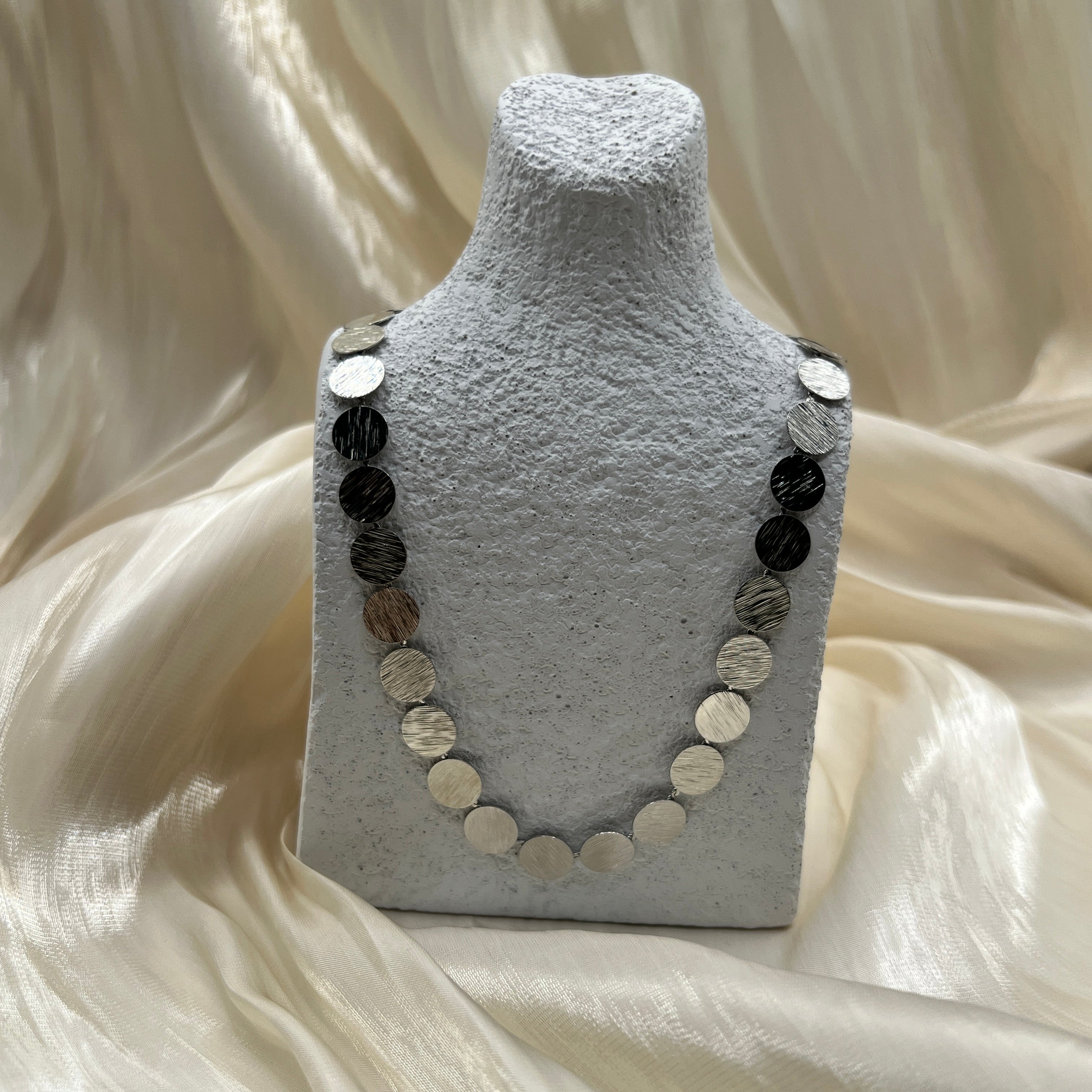 Petite Brushed Disc Necklace – Seraya | 14K Gold Plated / Silver Finish