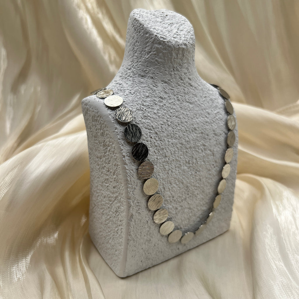 Petite Brushed Disc Necklace – Seraya | 14K Gold Plated / Silver Finish