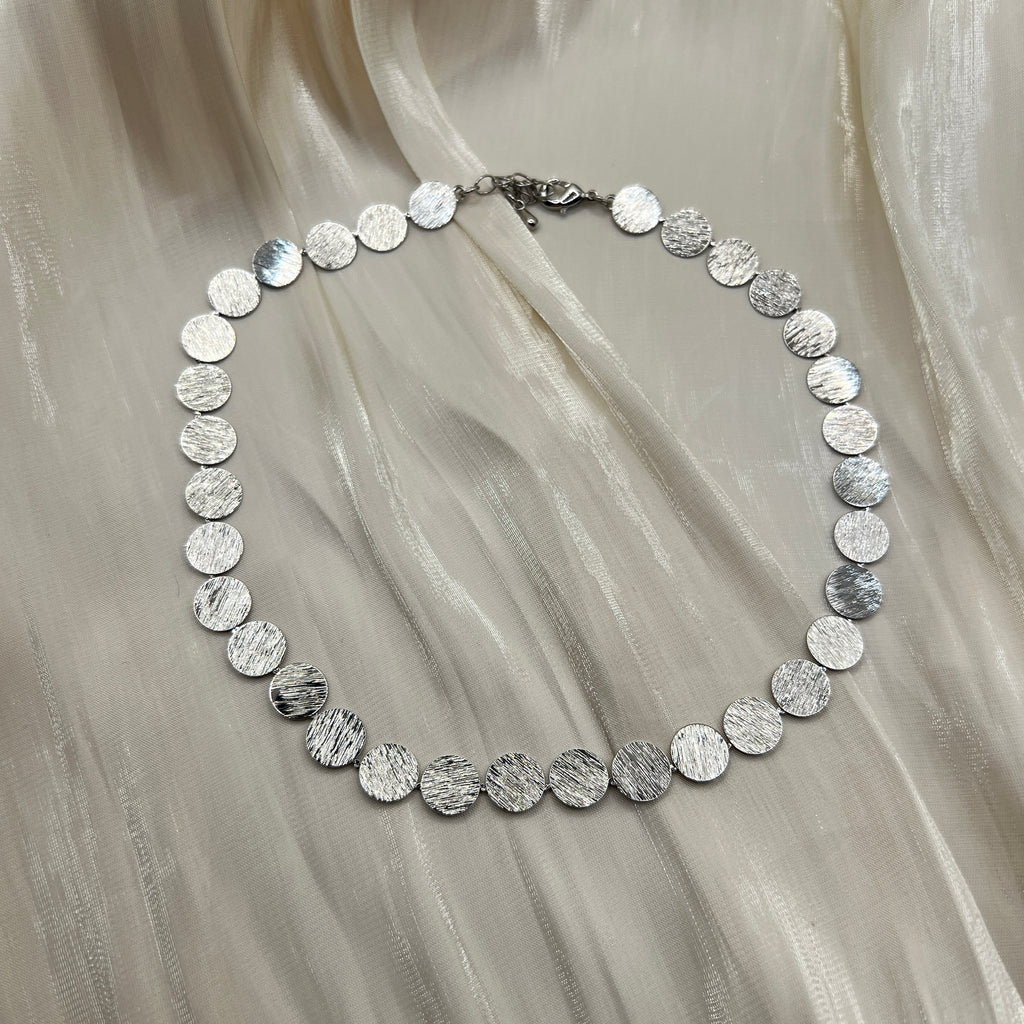 Petite Brushed Disc Necklace – Seraya | 14K Gold Plated / Silver Finish