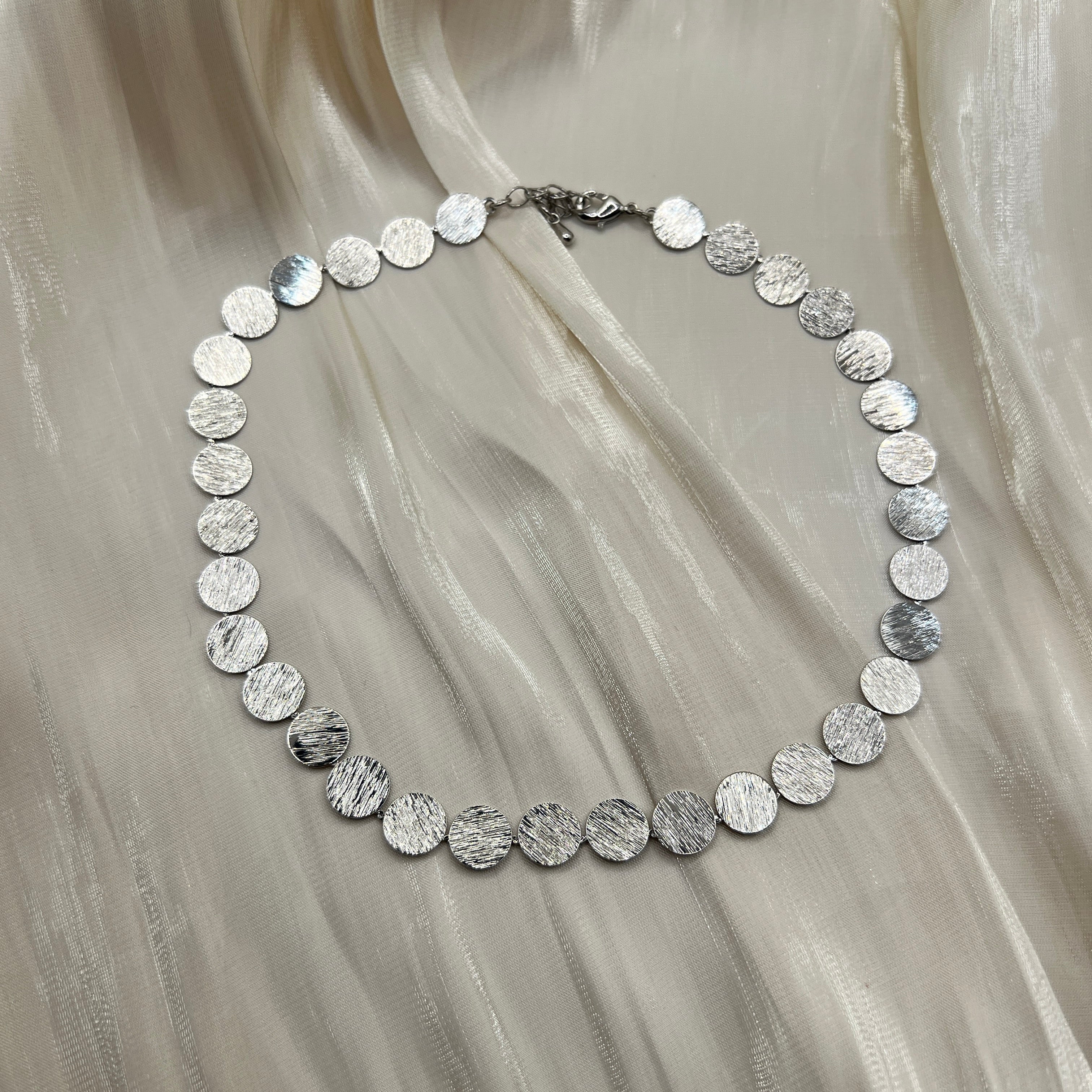 Petite Brushed Disc Necklace – Seraya | 14K Gold Plated / Silver Finish