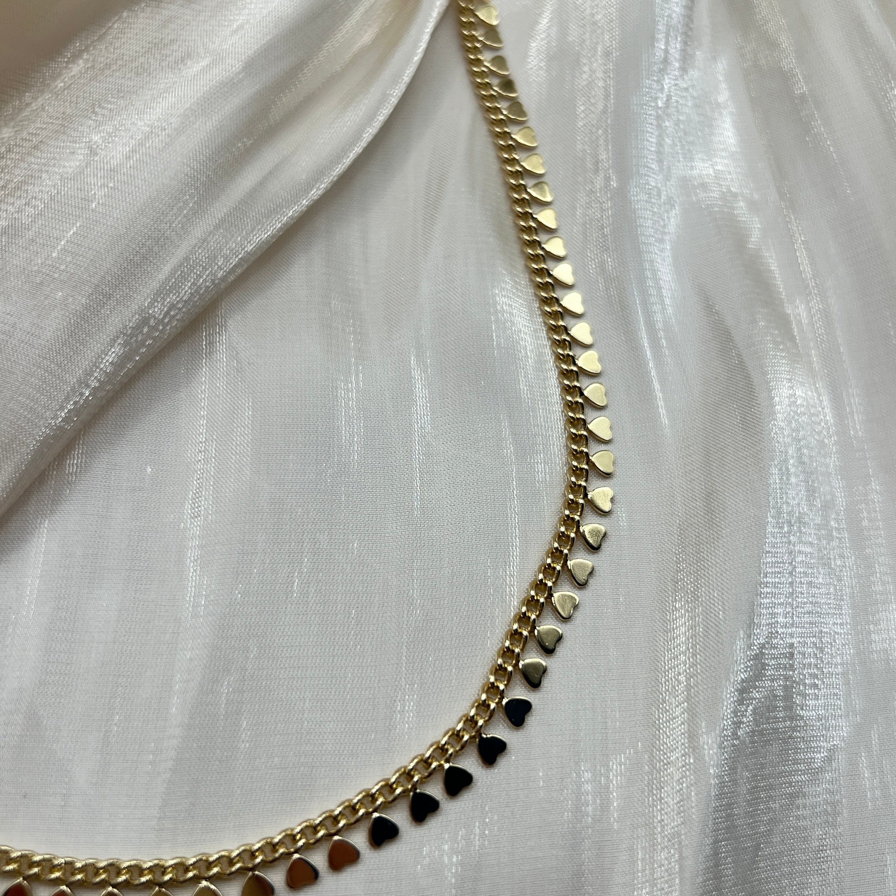 Petite Heart Chain Necklace – Valeska | 14K Gold Plated