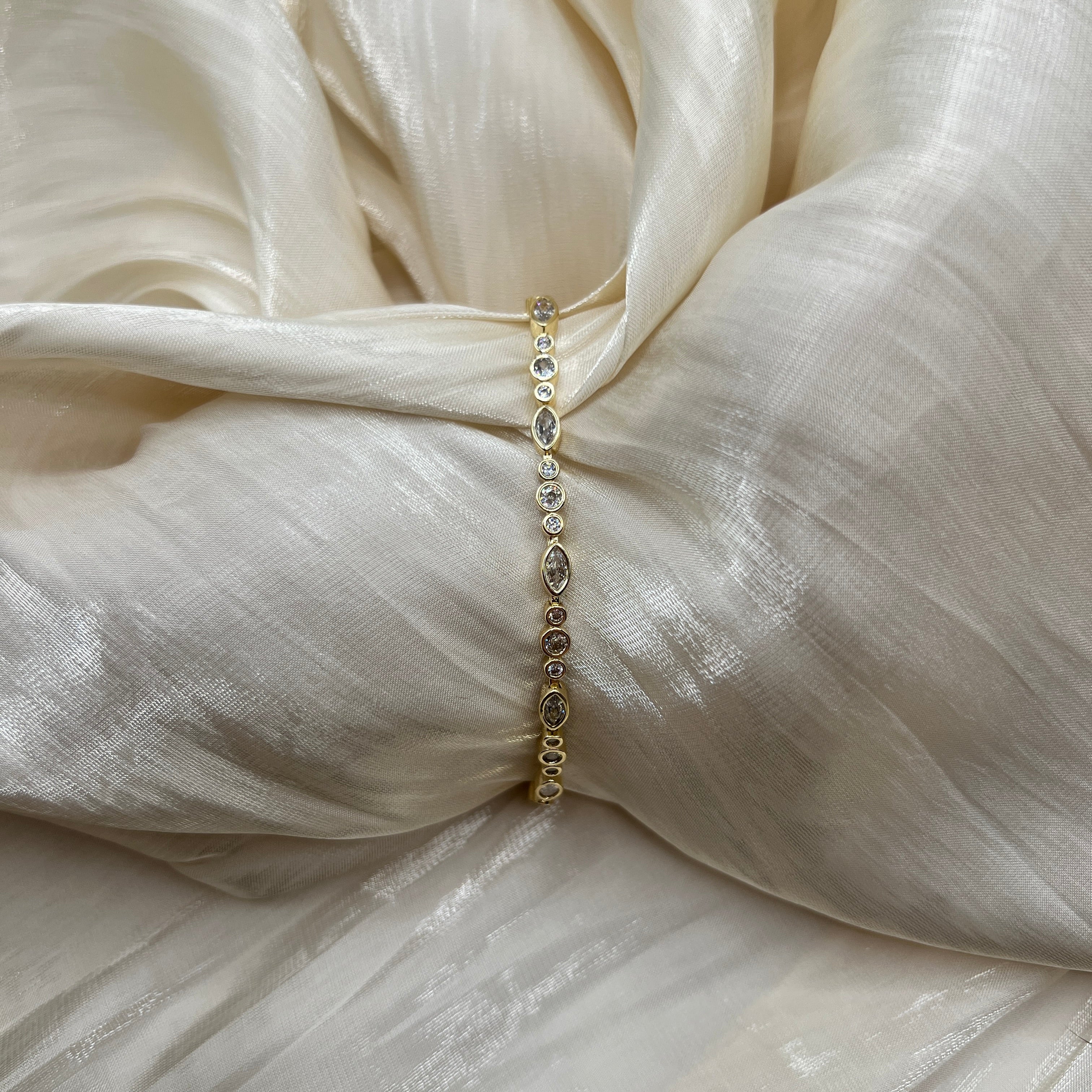 Petite Marquise Glow Bracelet – Evelina | 14K Gold Plated