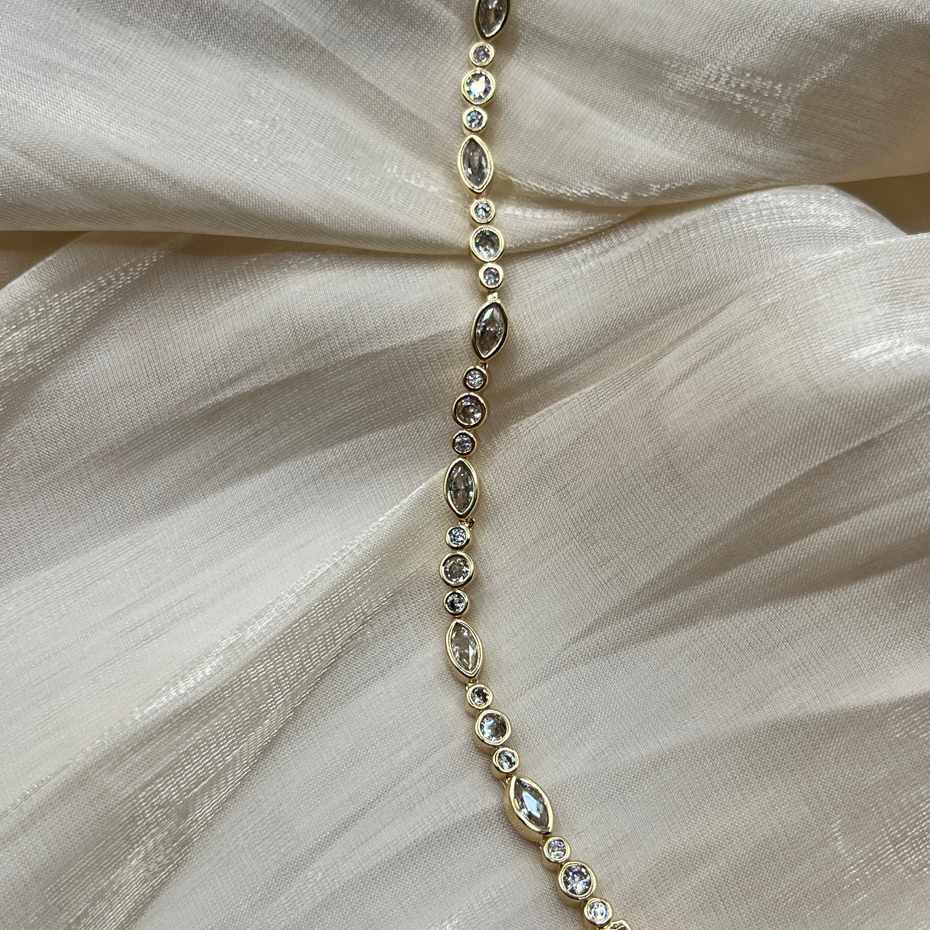 Petite Marquise Glow Bracelet – Evelina | 14K Gold Plated