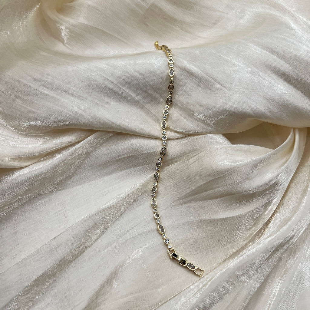 Petite Marquise Glow Bracelet – Evelina | 14K Gold Plated