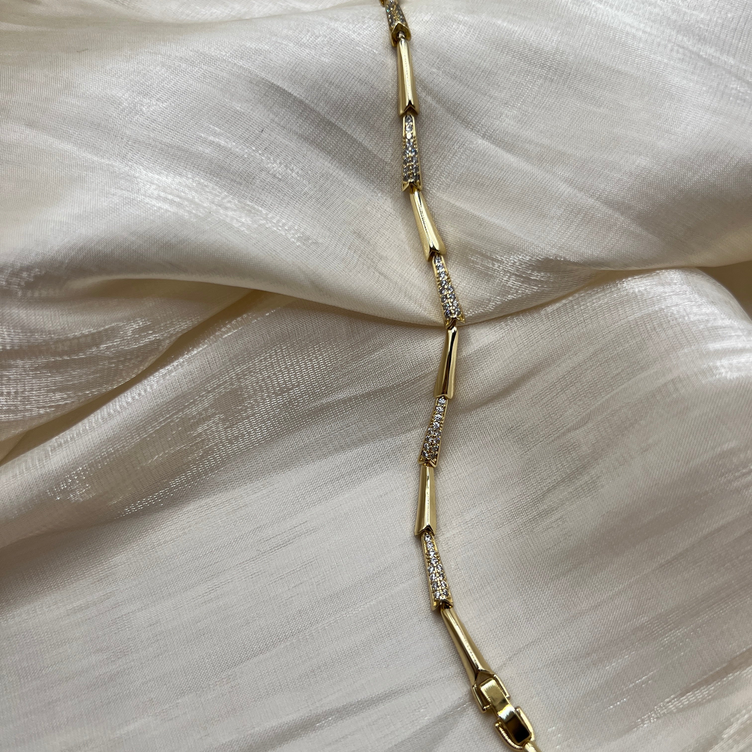 Petite Facet Link Bracelet – Serina | 14K Gold Plated