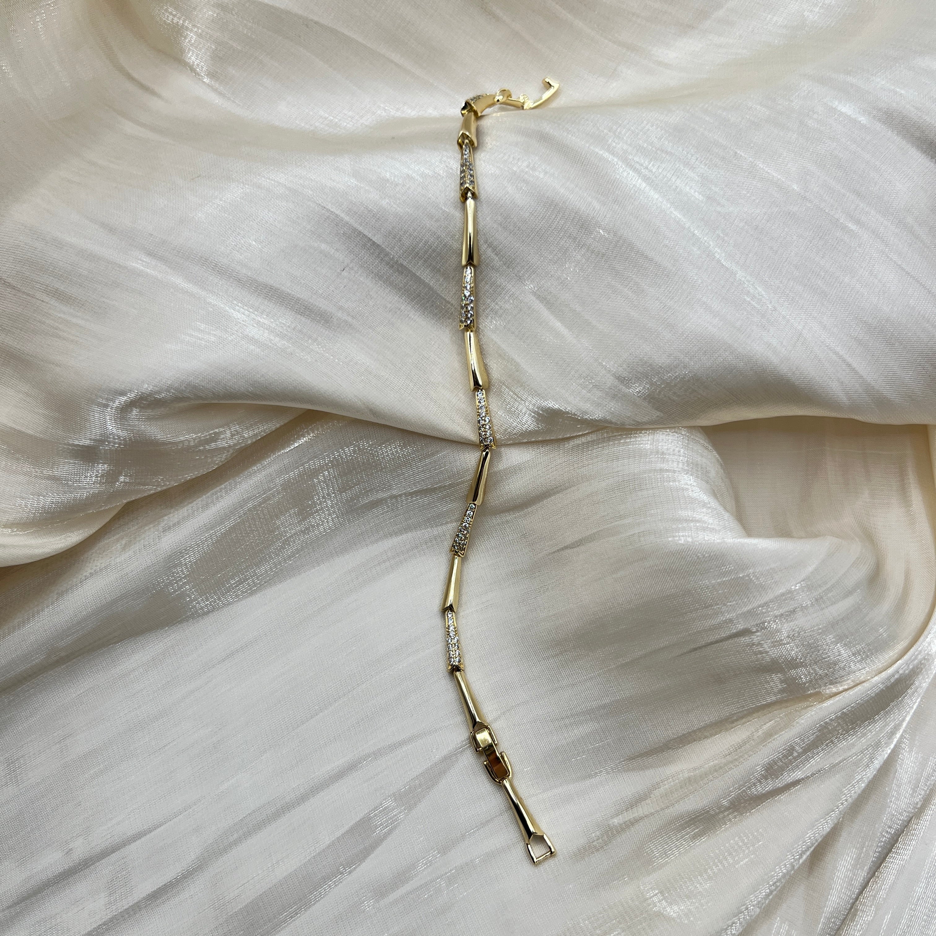 Petite Facet Link Bracelet – Serina | 14K Gold Plated