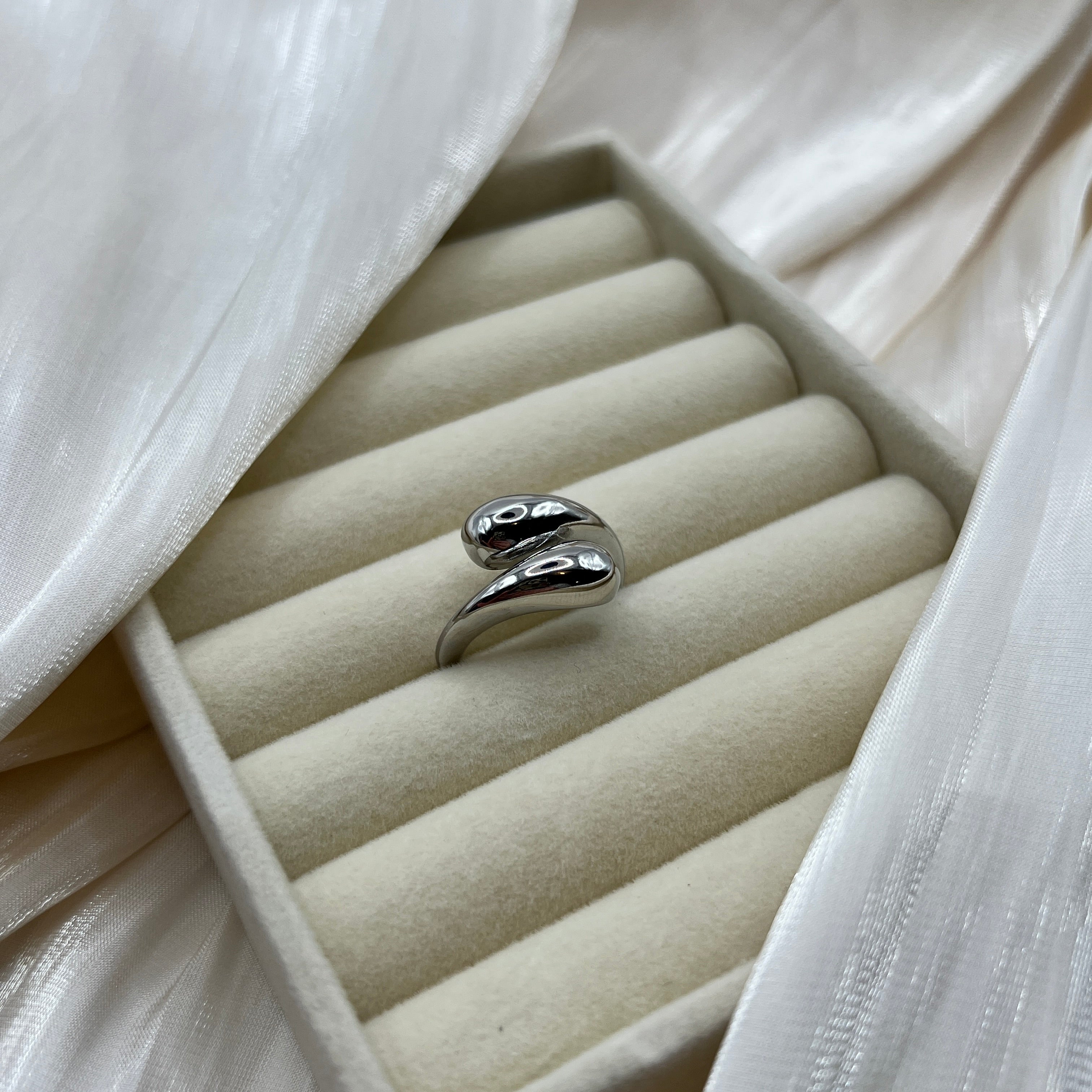 Teardrop Wrap Adjustable Ring – Orvienne